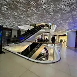 아파트 Whispering Waves At Mercury Tower With Panoramic View , 2x Pools And Gym Saint Julian's