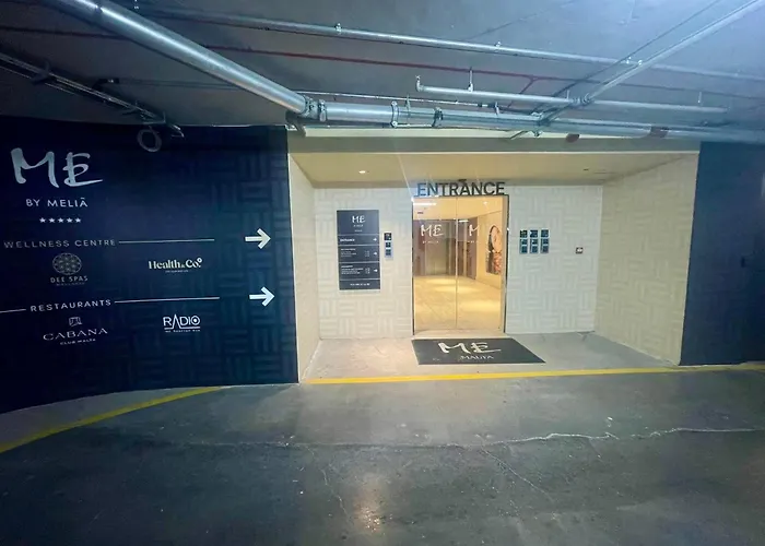 Whispering Waves At Mercury Tower With Panoramic View , 2x Pools And Gym Appartement San Ġiljan