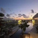 Whispering Waves At Mercury Tower With Panoramic View , 2x Pools And Gym Saint Julian's