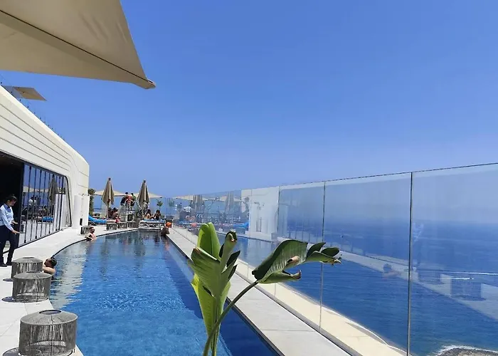 Daire Whispering Waves At Mercury Tower With Panoramic View , 2x Pools And Gym Saint Julian's