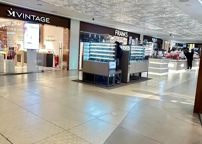 Whispering Waves At Mercury Tower With Panoramic View , 2x Pools And Gym * Saint Julian's